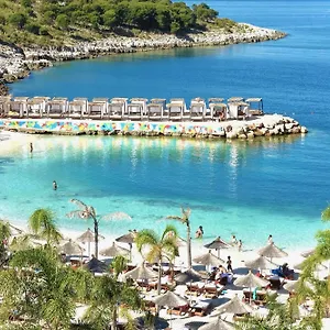 Mucobega Sarandë